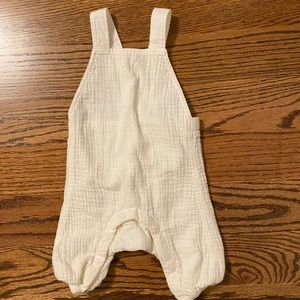 NWOT Hanna Anderson Linen Jumper, Sz 0-3mo